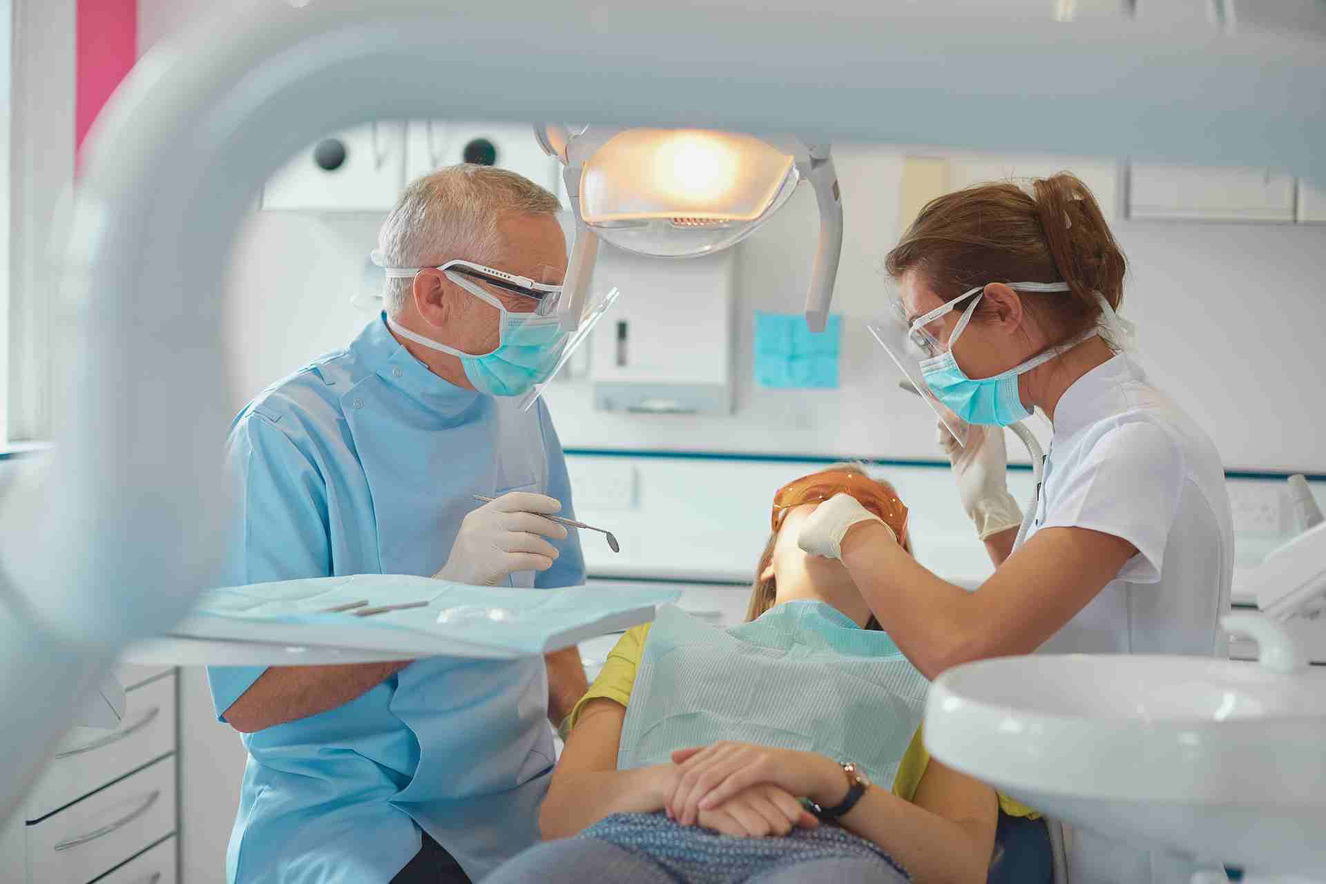 Dentist in Lincoln Park, MI